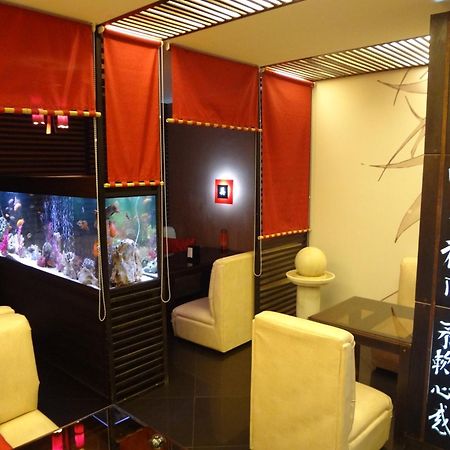Weekend Boutique Hotel Kisinyov Kültér fotó
