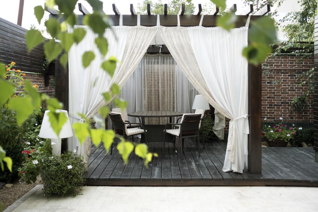 Weekend Boutique Hotel Kisinyov Kültér fotó